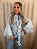 Brenda Blusa Manga Acampanada