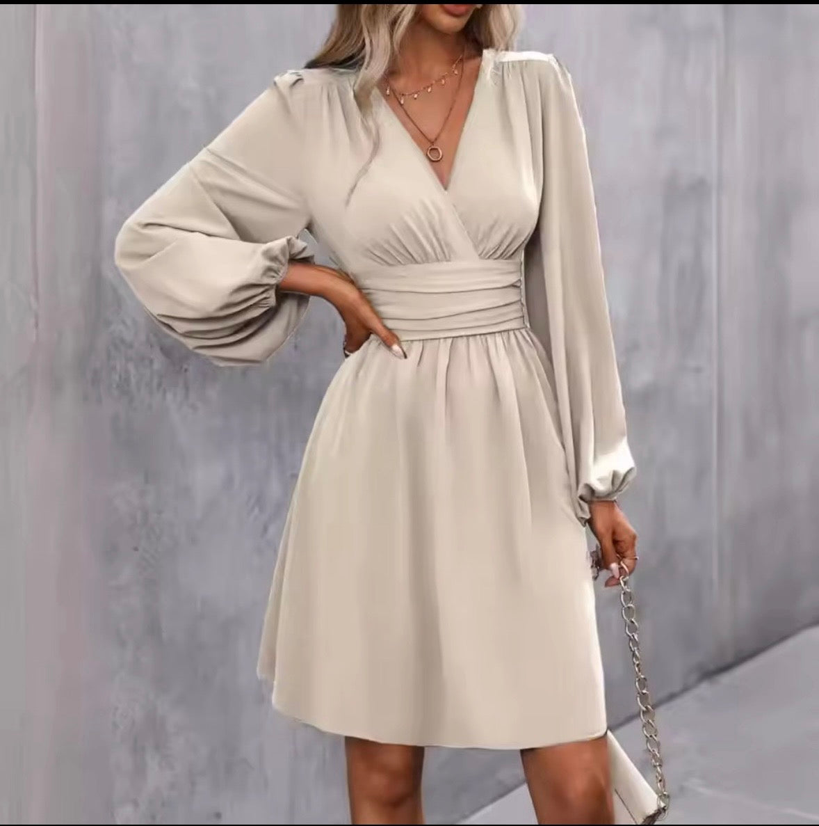 AURA VESTIDO
