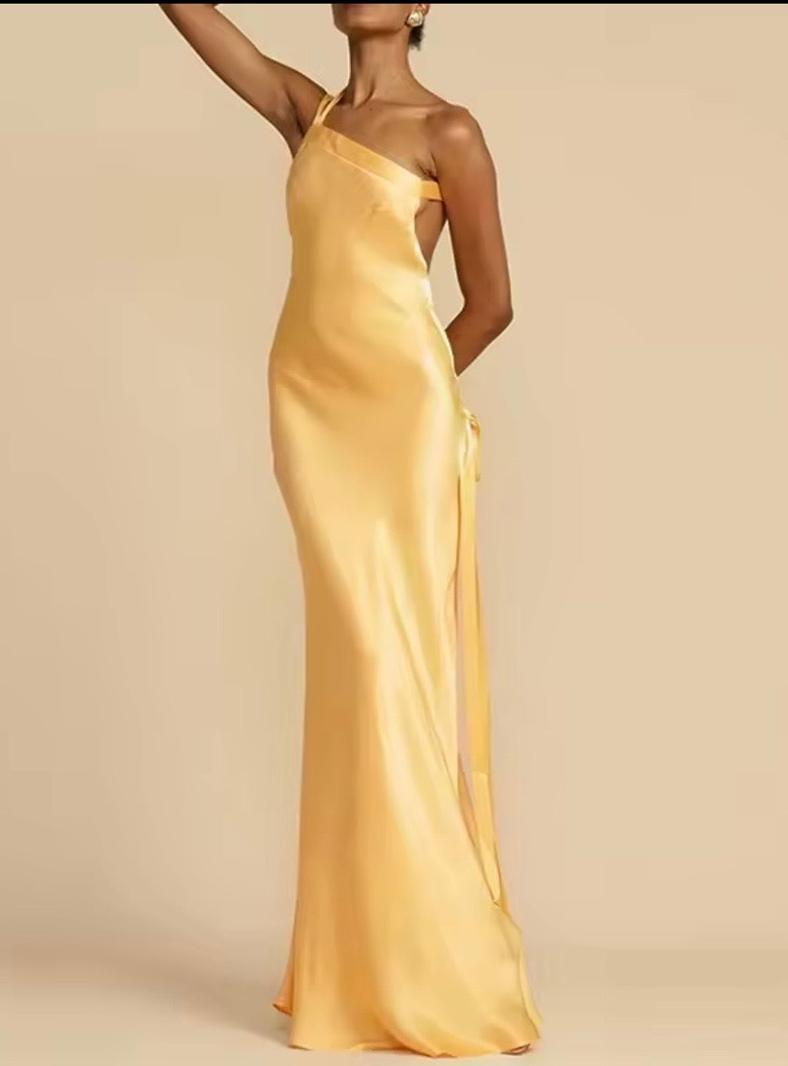 VESTIDO AURORA DORADO ✨