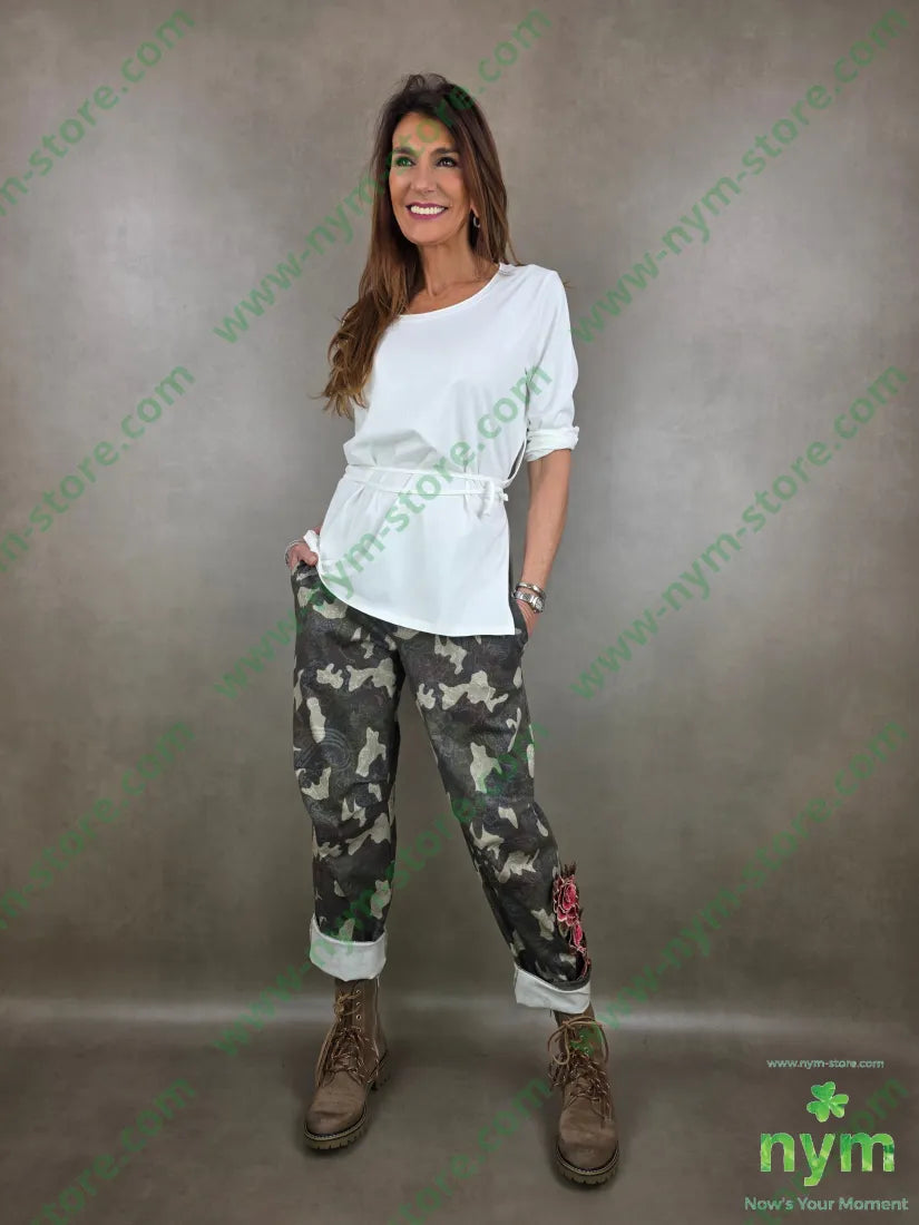 Pantalones estampados militar mujer