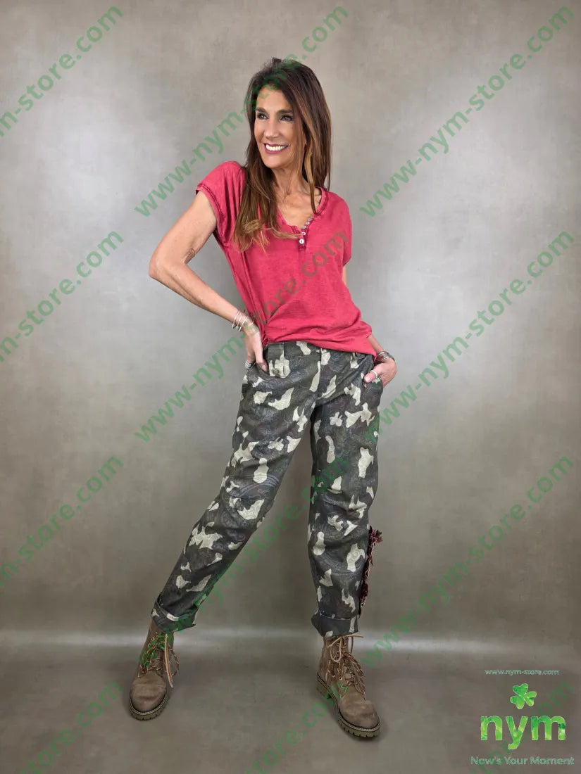 Pantalones estampados militar mujer