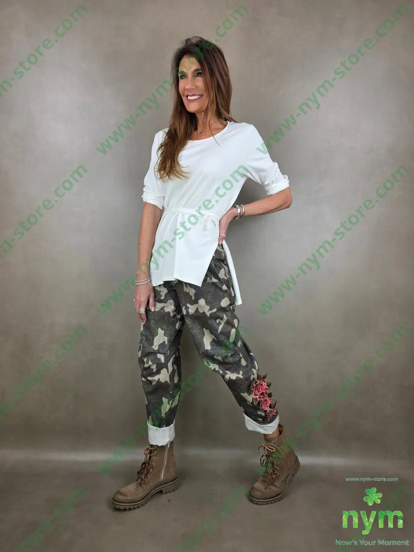 Pantalones estampados militar mujer
