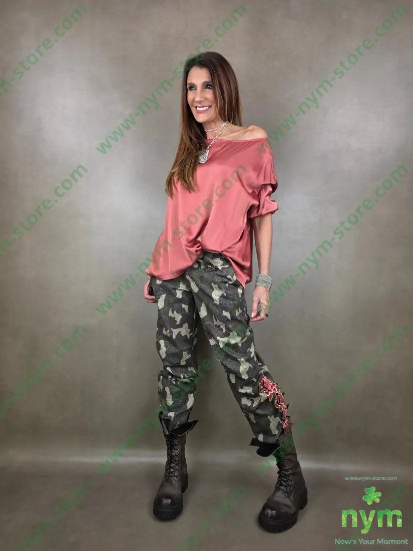 Pantalones estampados militar mujer